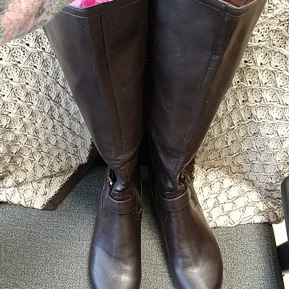 New croft & barrow size 7.5 brown boot